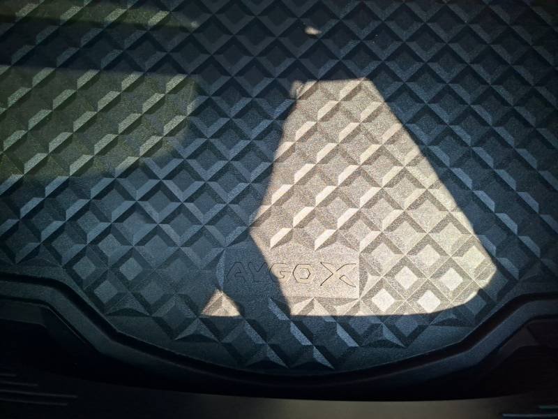 Toyota aygo x - Photo 30