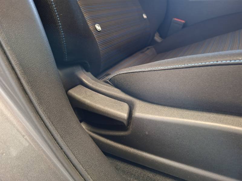 Nissan Leaf - Photo 15