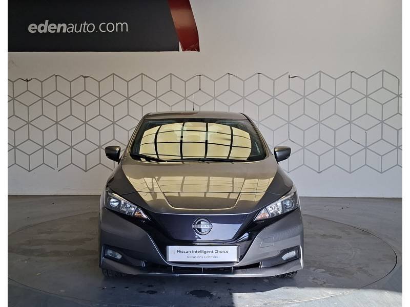 Nissan Leaf - Photo 2