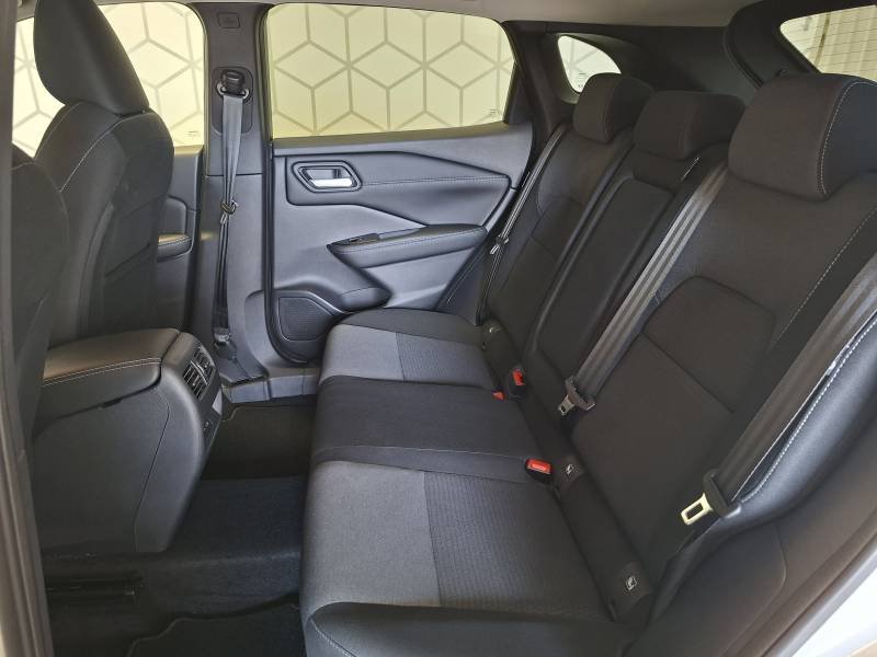 Nissan Qashqai - Photo 18