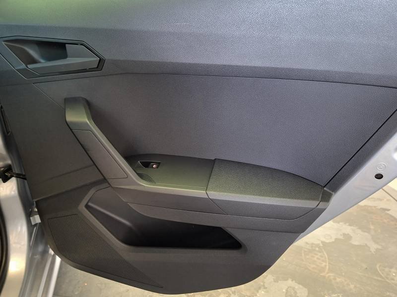 Seat Ibiza - Photo 17