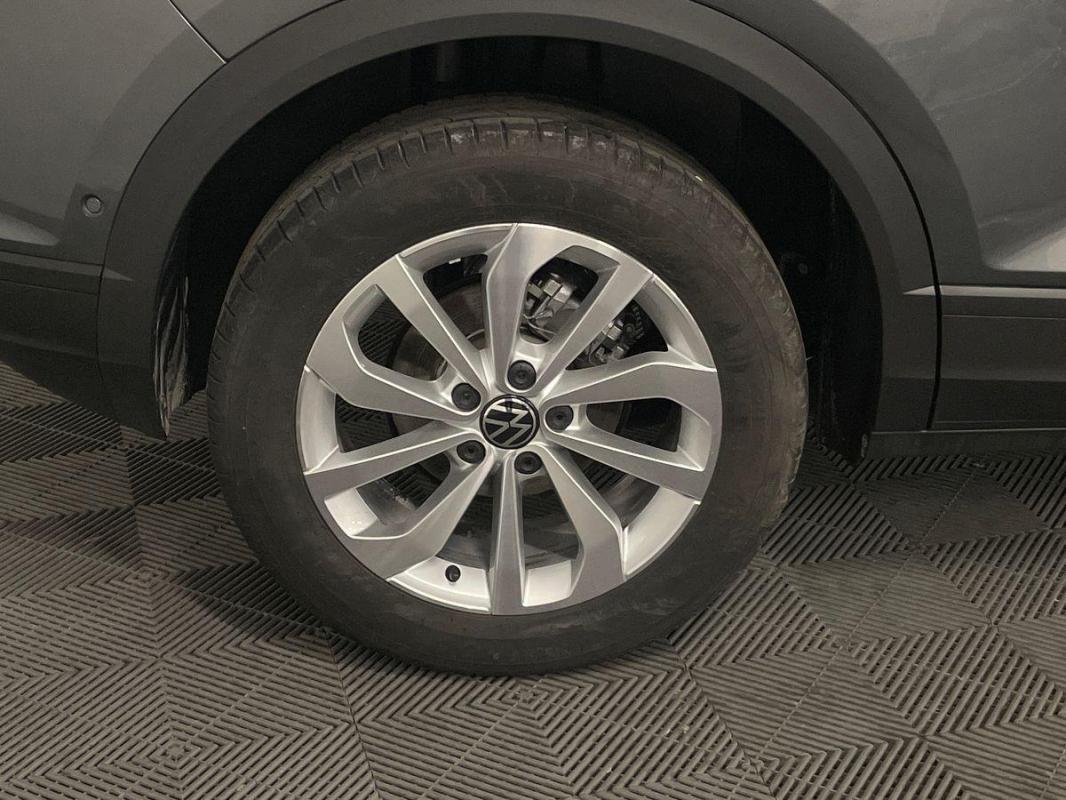 Volkswagen T-Roc - Photo 28