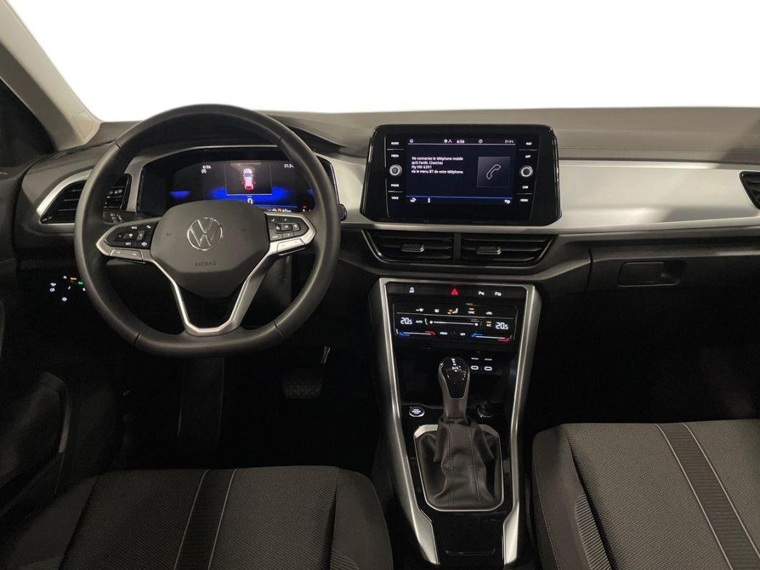 Volkswagen T-Roc - Photo 8