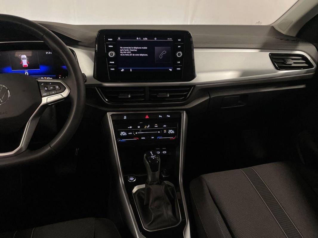 Volkswagen T-Roc - Photo 10