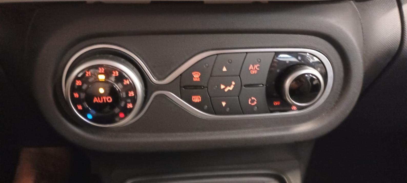 Renault Twingo - Photo 3