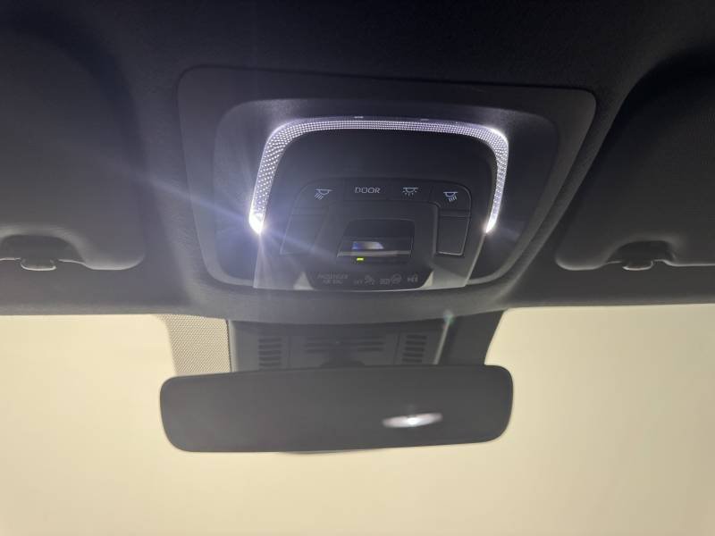 Toyota C-HR - Photo 23