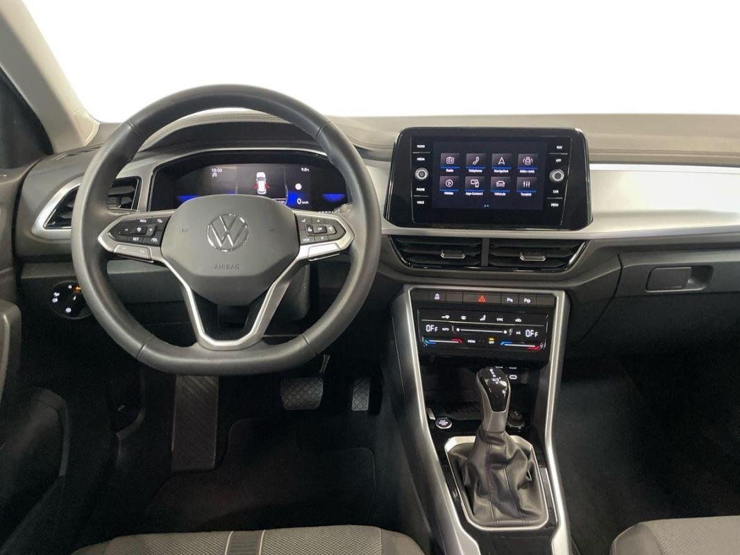 Volkswagen T-Roc - Photo 24