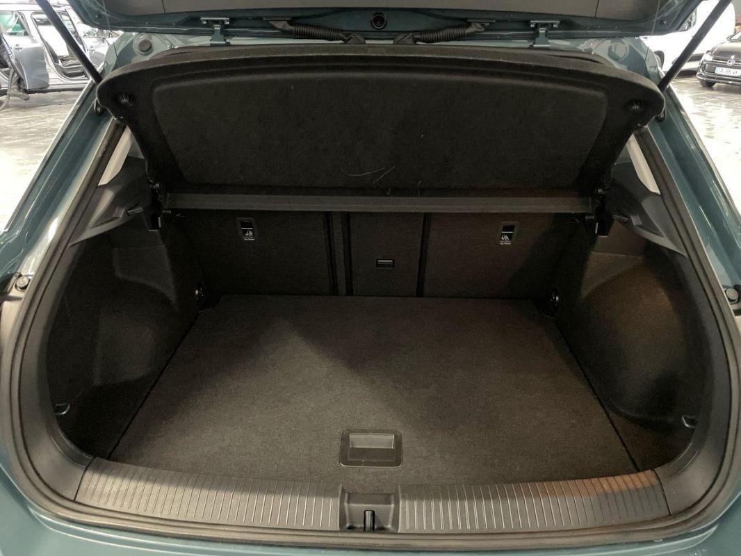 Volkswagen T-Roc - Photo 31