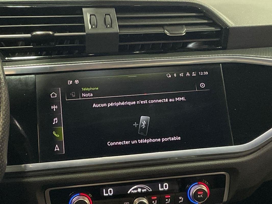 Audi Q3 - Photo 12