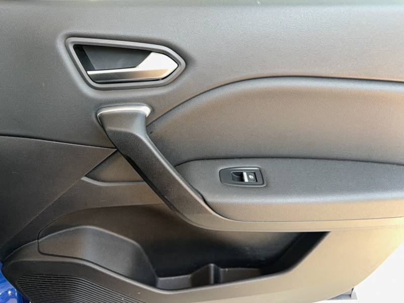 Renault Captur - Photo 10