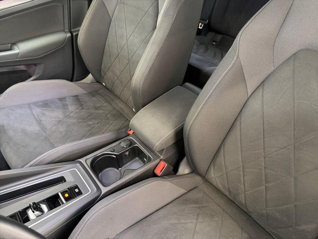 Volkswagen Golf - Photo 12