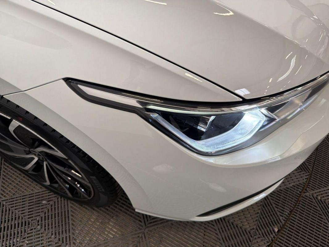 Volkswagen Golf - Photo 26