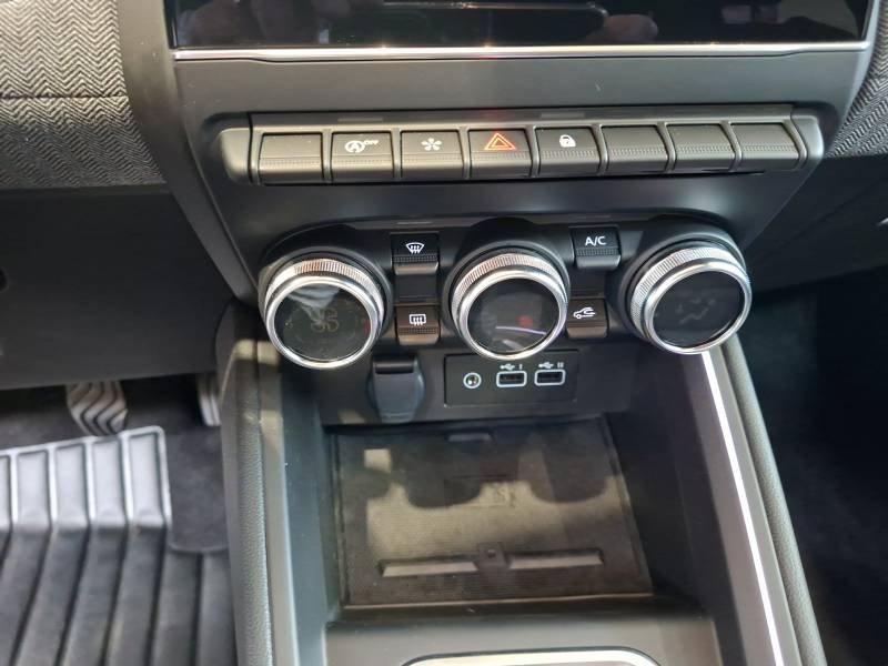 Renault Clio - Photo 16