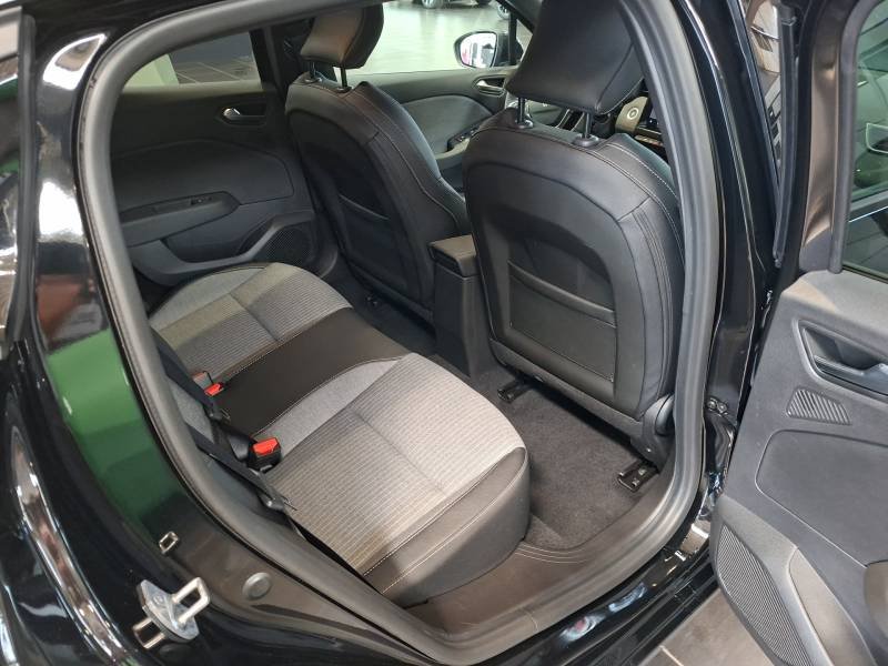 Renault Clio - Photo 26