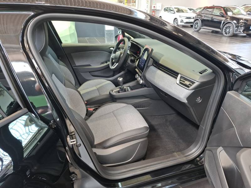 Renault Clio - Photo 28