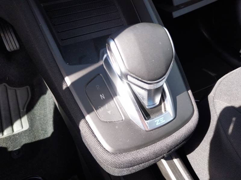 Renault Zoe - Photo 38