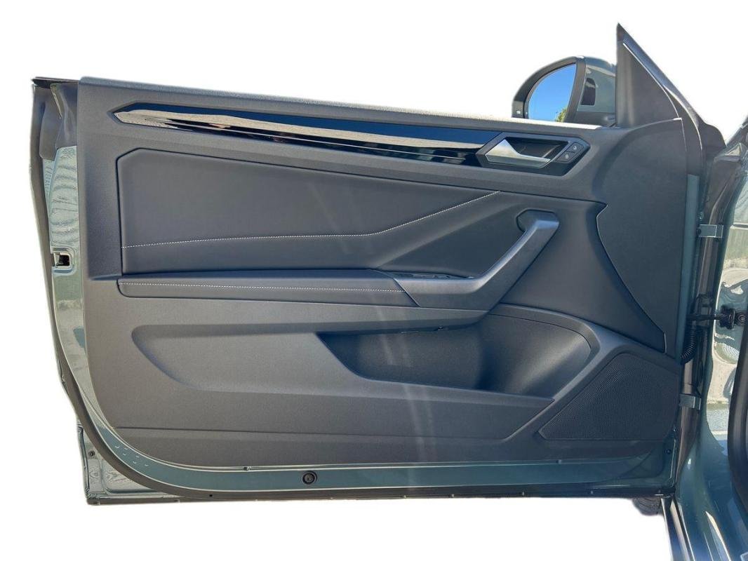 Volkswagen T-Roc - Photo 15