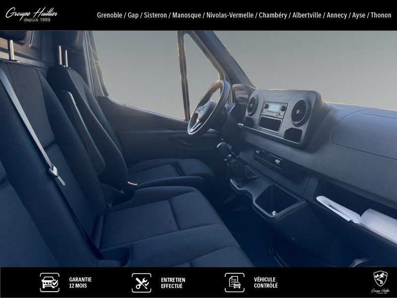 Mercedes Sprinter - Photo 12