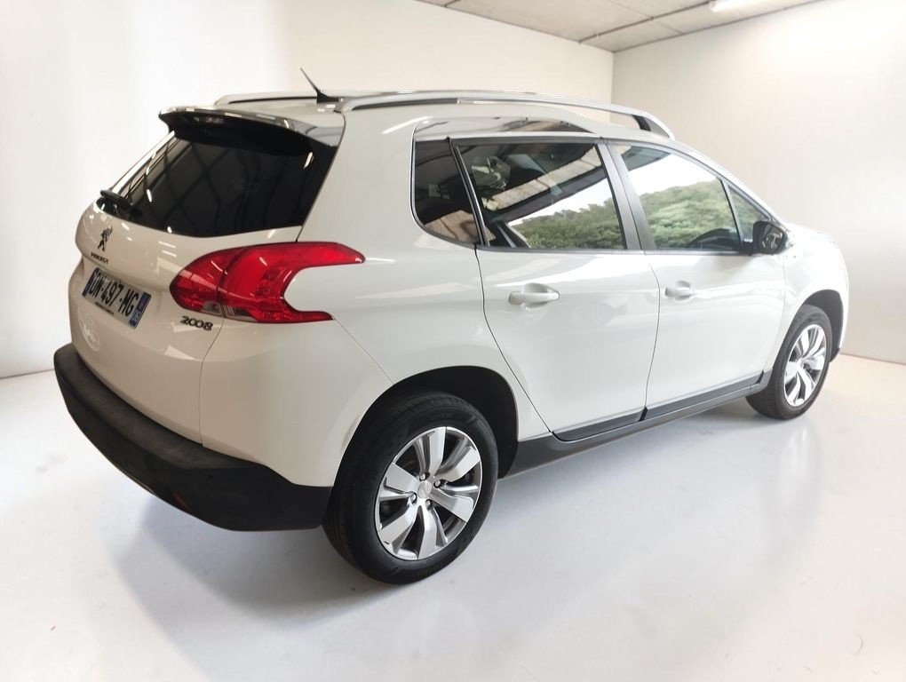 Peugeot 2008 - Photo 7