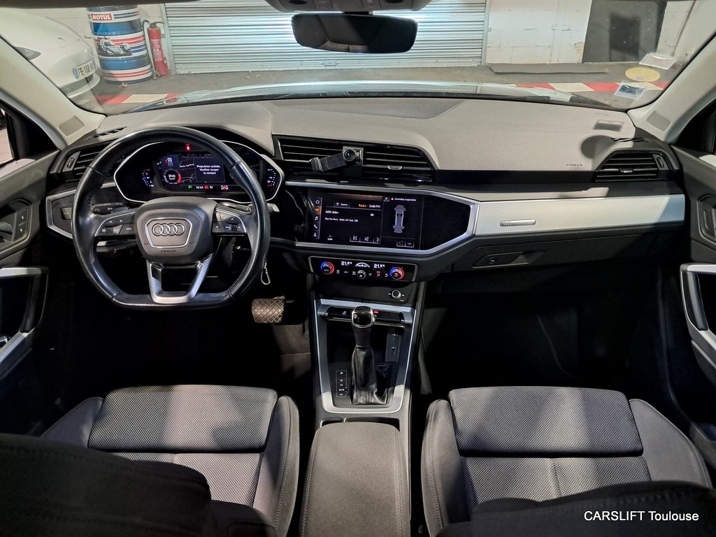 Audi Q3 - Photo 15