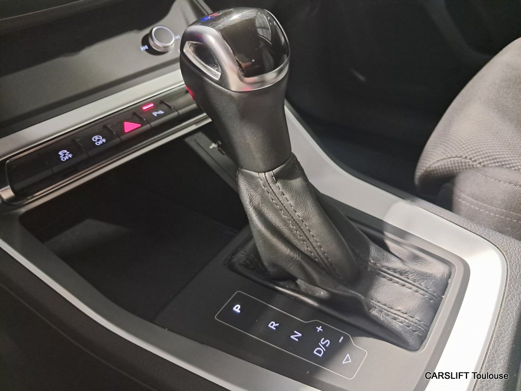 Audi Q3 - Photo 26