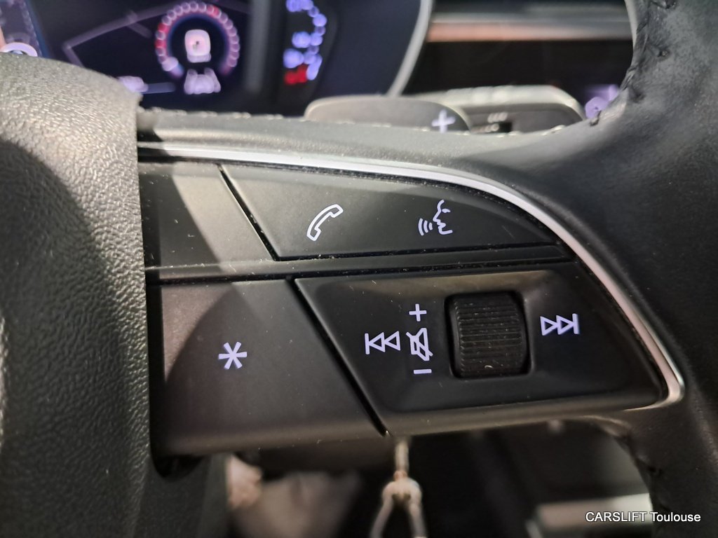 Audi Q3 - Photo 28