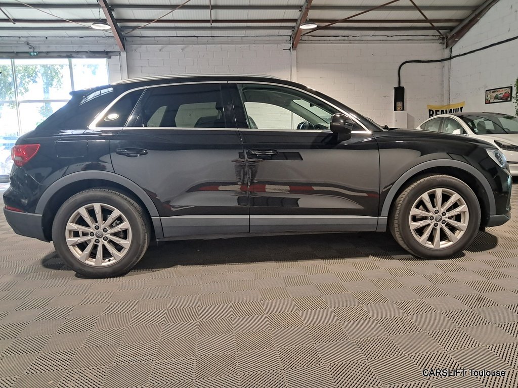 Audi Q3 - Photo 8