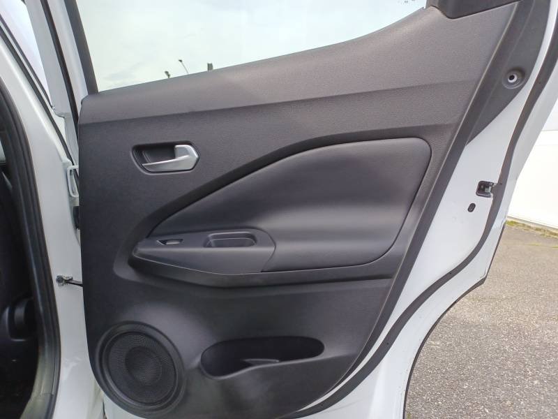 Nissan Juke - Photo 33
