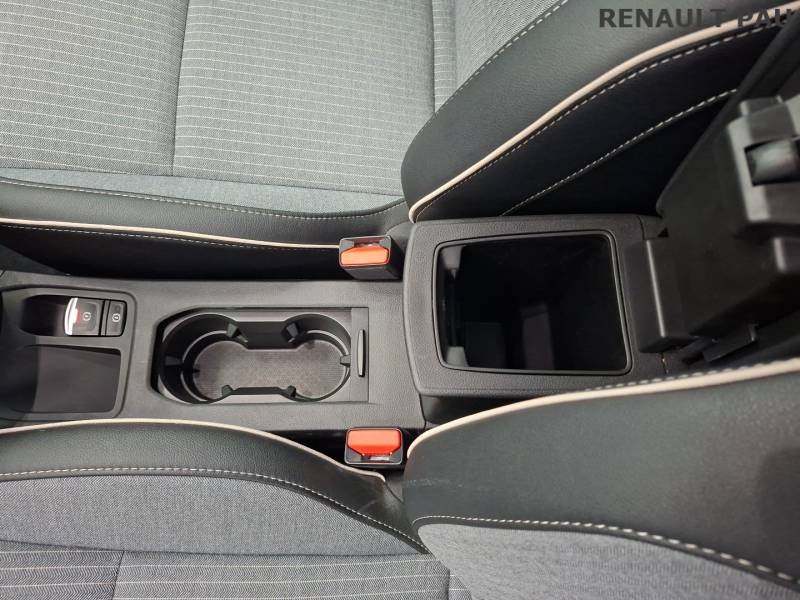 Renault Clio - Photo 24