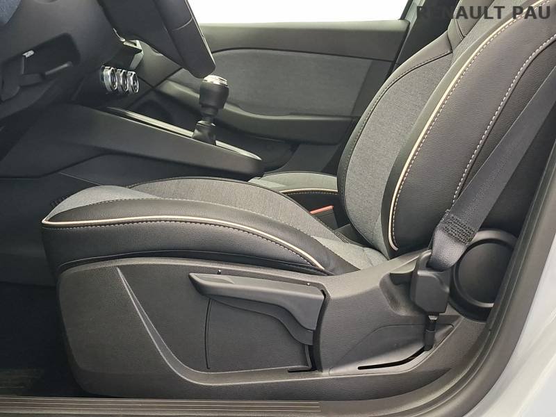 Renault Clio - Photo 29