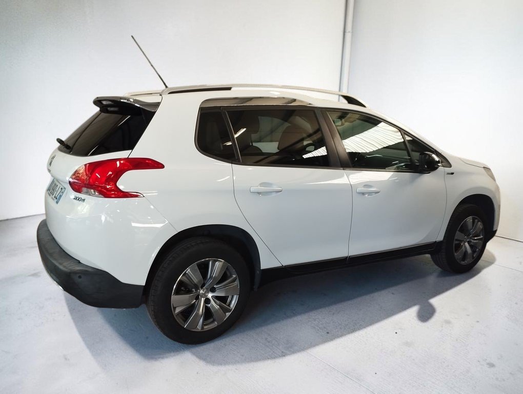 Peugeot 2008 - Photo 7