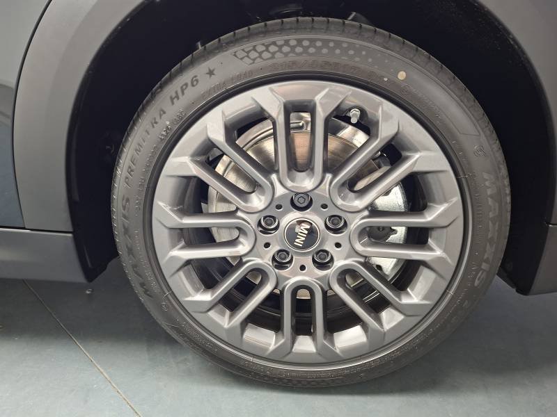 Mini Cooper - Photo 19