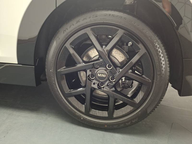 Mini Cooper - Photo 11
