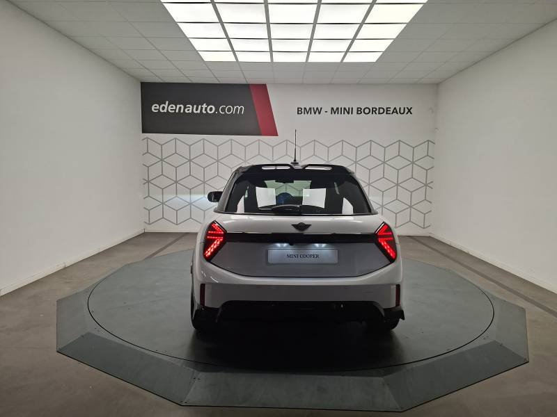 Mini Cooper - Photo 4