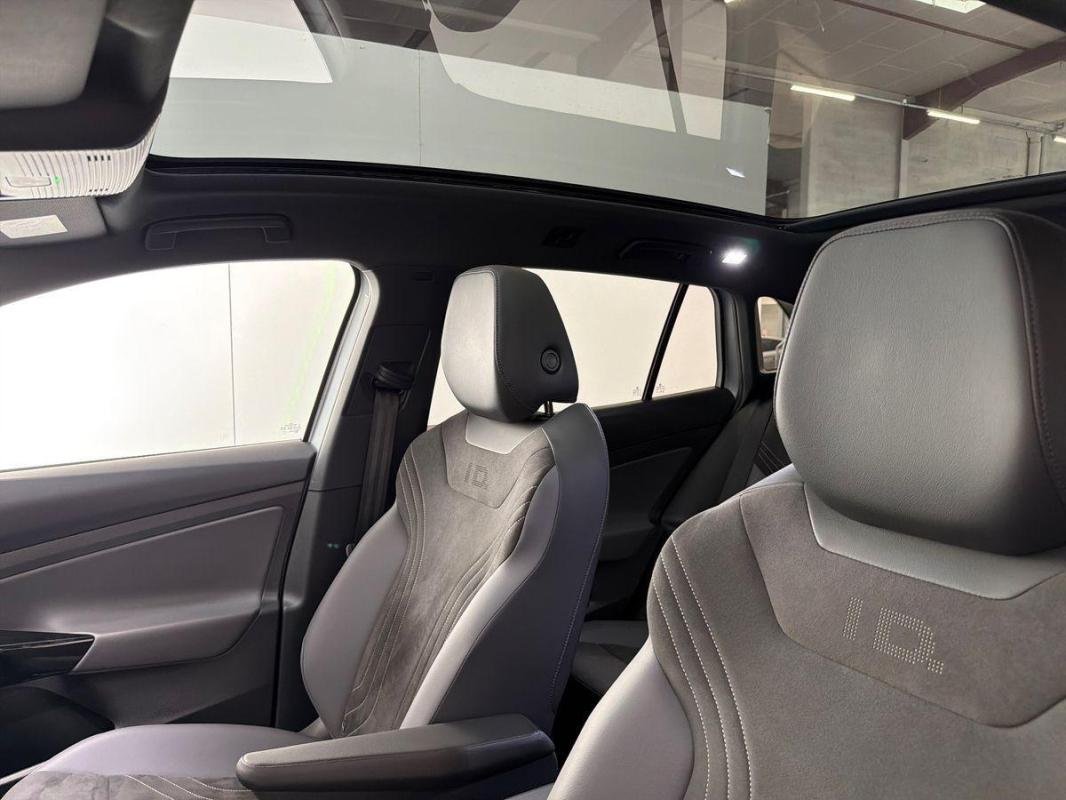 Volkswagen ID.4 - Photo 34