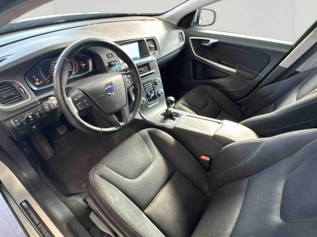 Volvo V60 - Photo 17