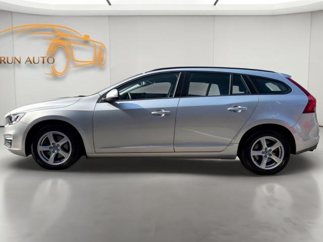 Volvo V60 - Photo 4