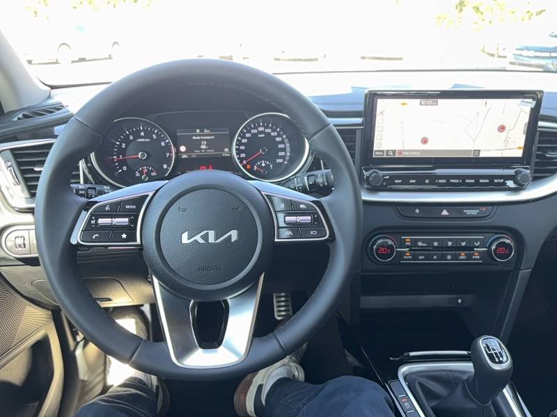 Kia CEED - Photo 16