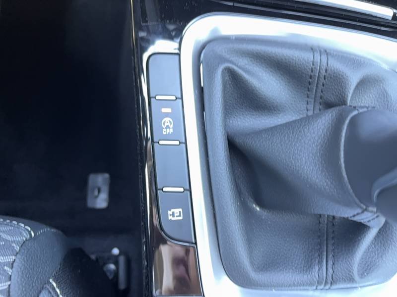 Kia CEED - Photo 27