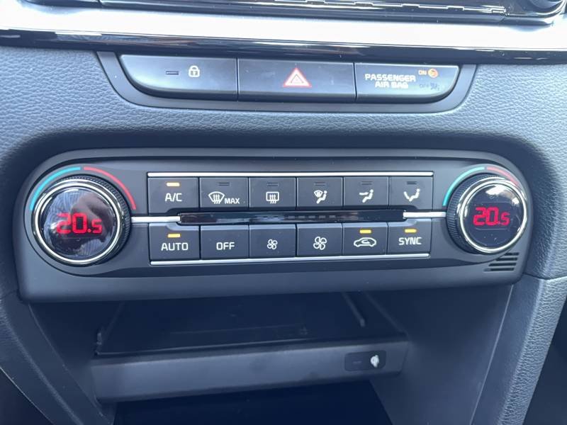 Kia CEED - Photo 31