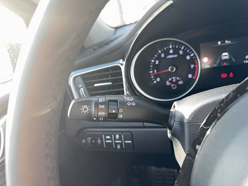 Kia Xceed - Photo 19