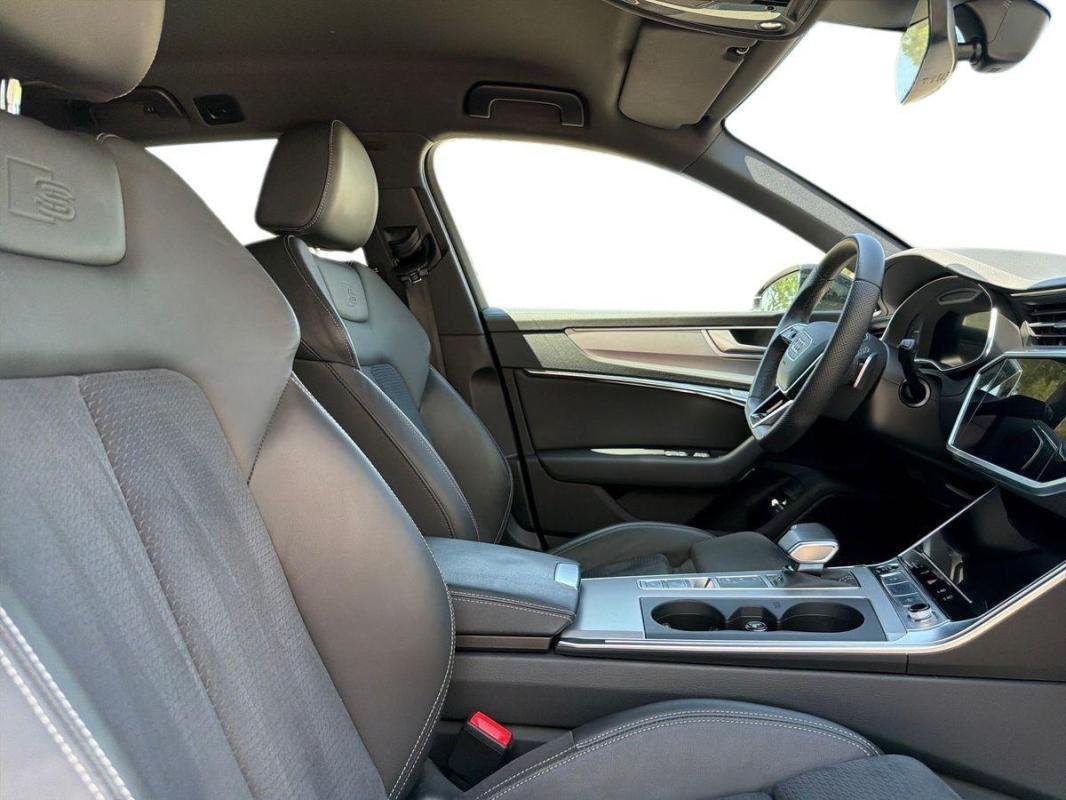 Audi A6 Avant - Photo 13