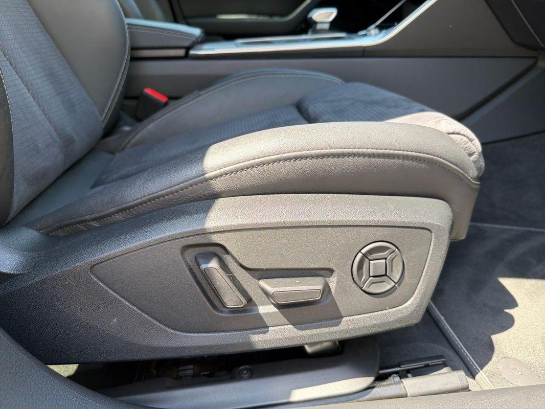 Audi A6 Avant - Photo 14