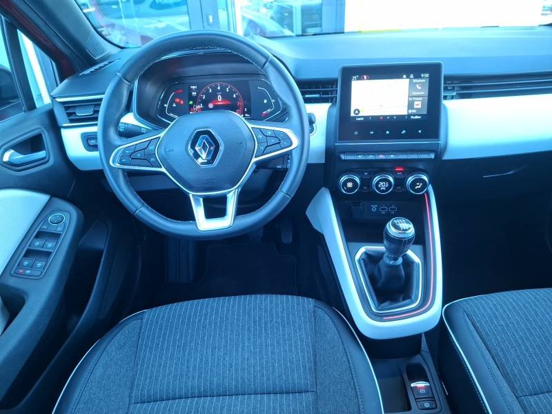 Renault Clio - Photo 17