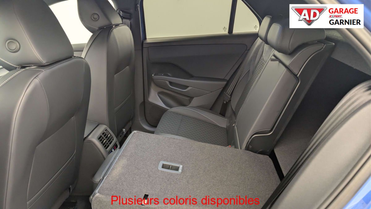 Volkswagen T-Roc - Photo 12