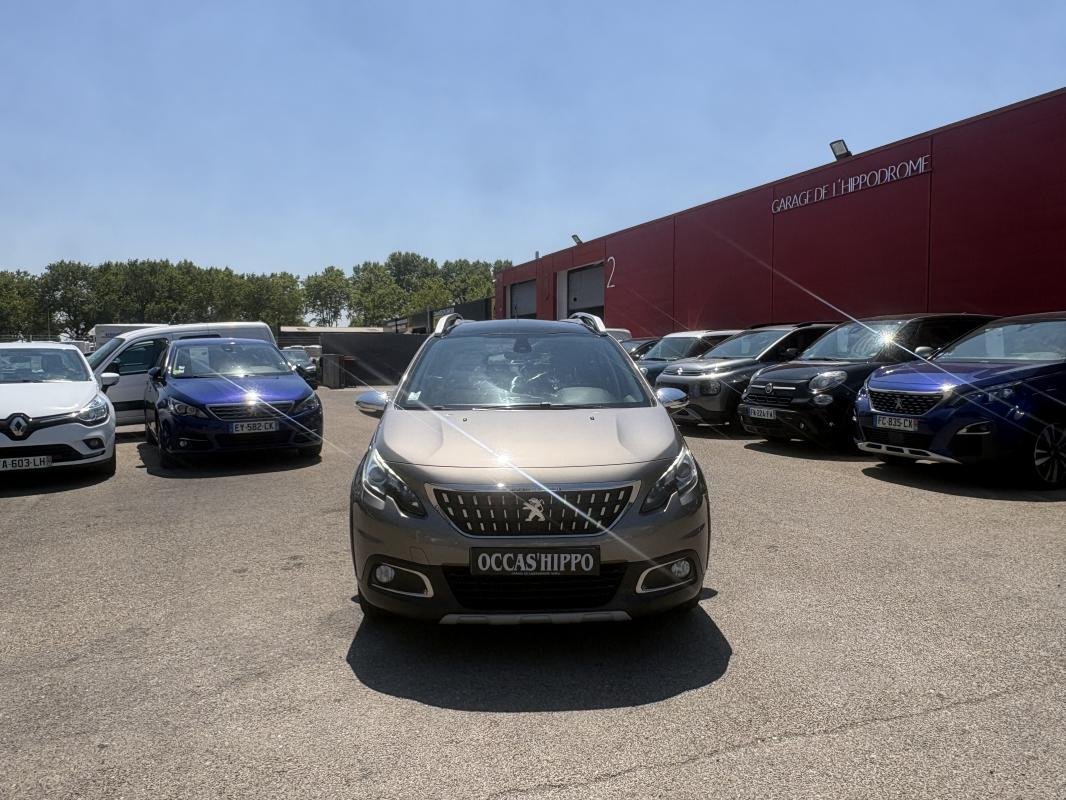 Peugeot 2008 - Photo 1
