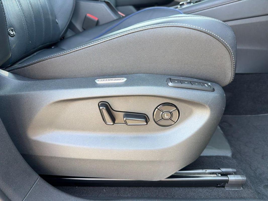 Volkswagen Tiguan - Photo 14