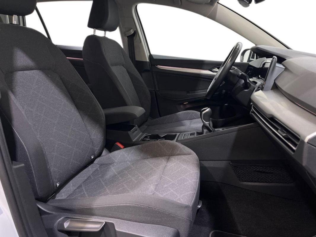 Volkswagen Golf SW - Photo 13