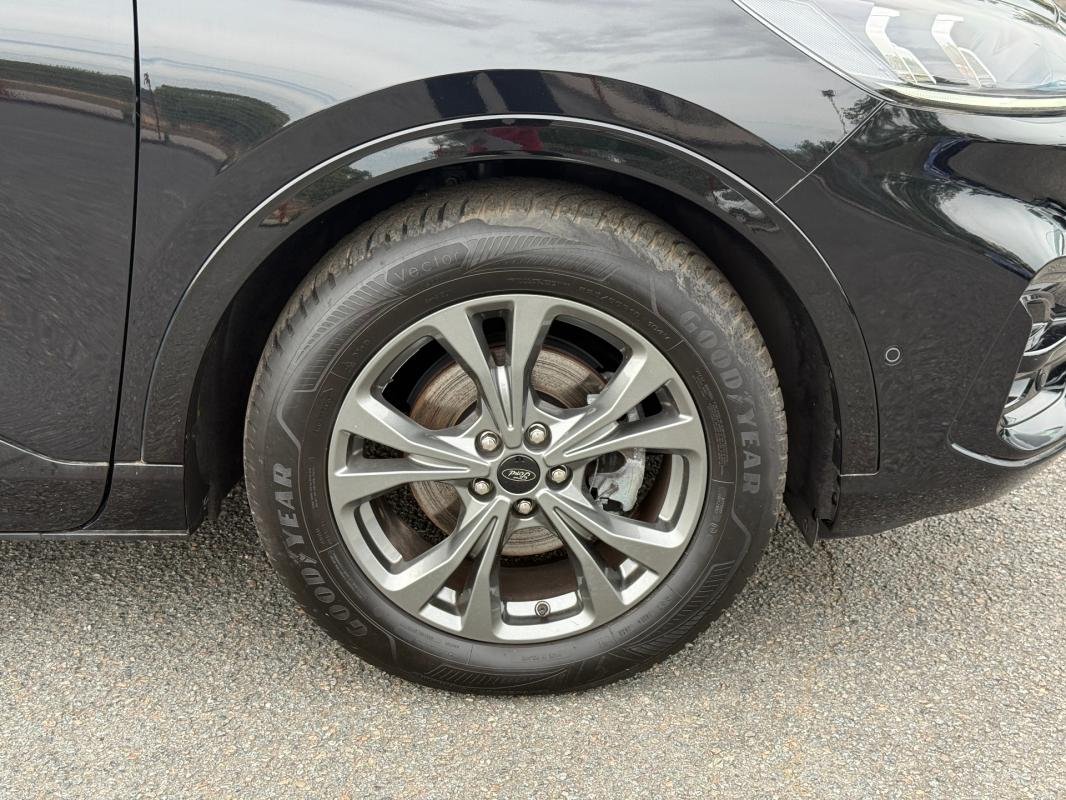 Ford Kuga - Photo 25
