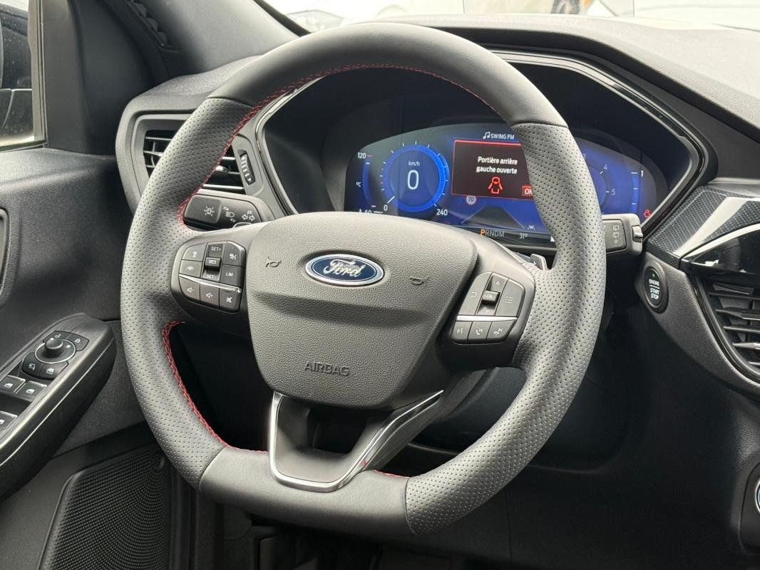 Ford Kuga - Photo 8